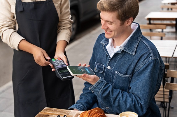 payment with mobile restaurant pos